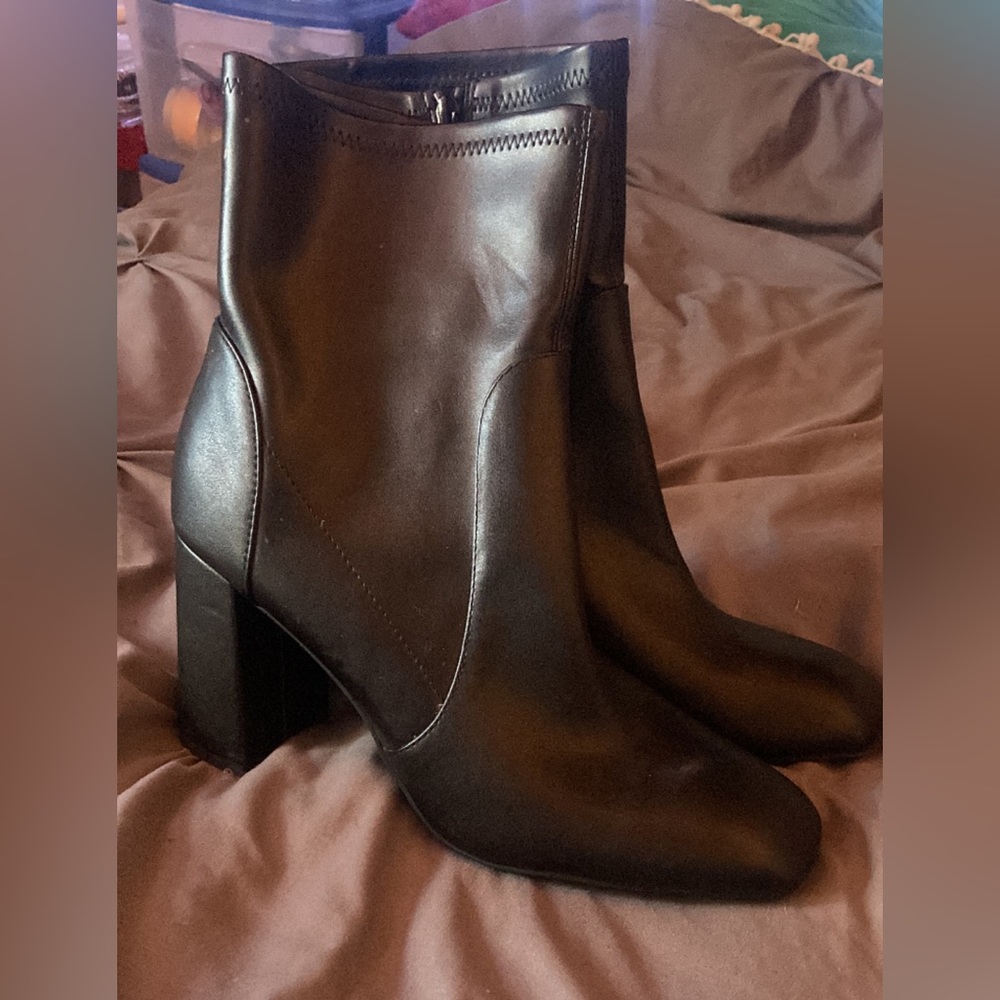 Black boots